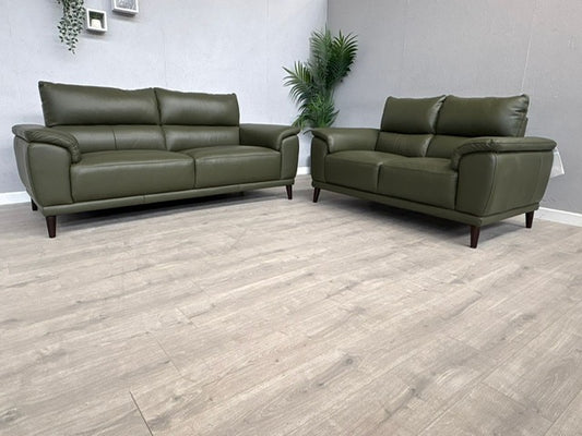 Furniture Village - Morgan 3 Seater + 2 Seater Leather Sofa Set RRP £2890