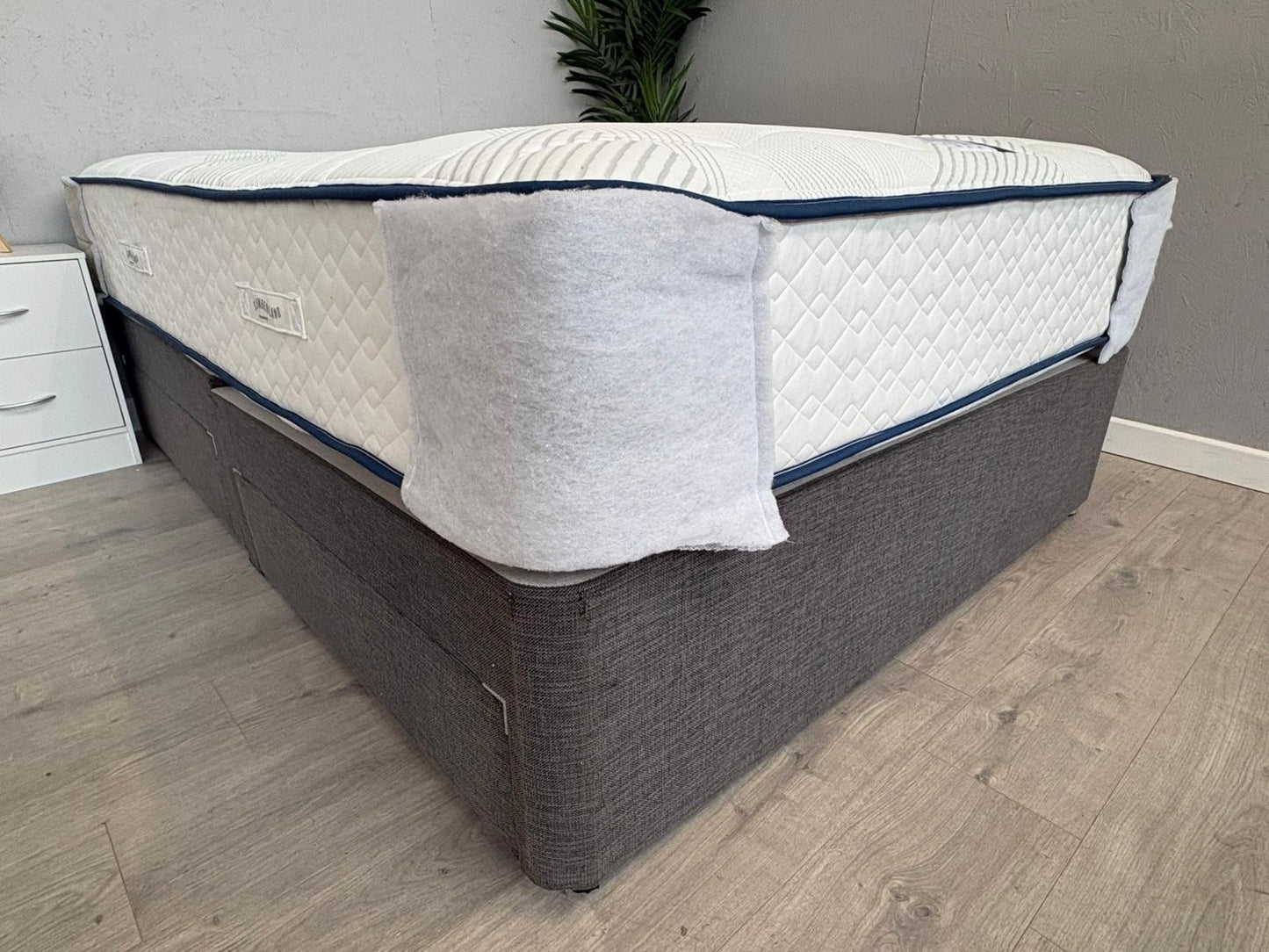 Slumberland Duo 2200 Pocket 2-in-1 5ft Kingsize Mattress, Medium - RRP £1,199