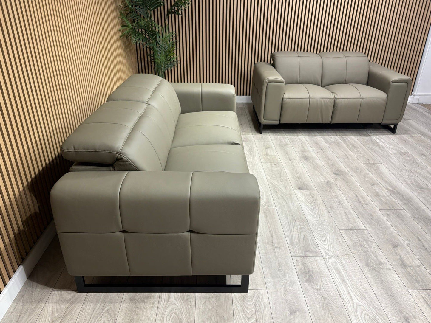 MARELLA 3 Seater + 2 Seater Power Recliner Leather Sofa Set RRP £4399