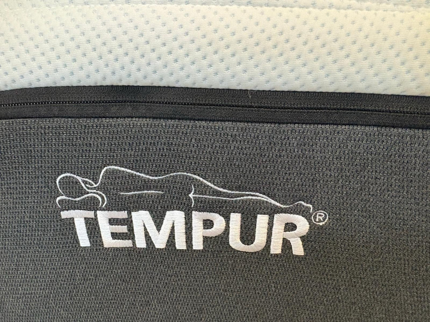 Tempur PRO PLUS Smart Cool 5ft Kingsize Mattress, Firm - RRP £2,499