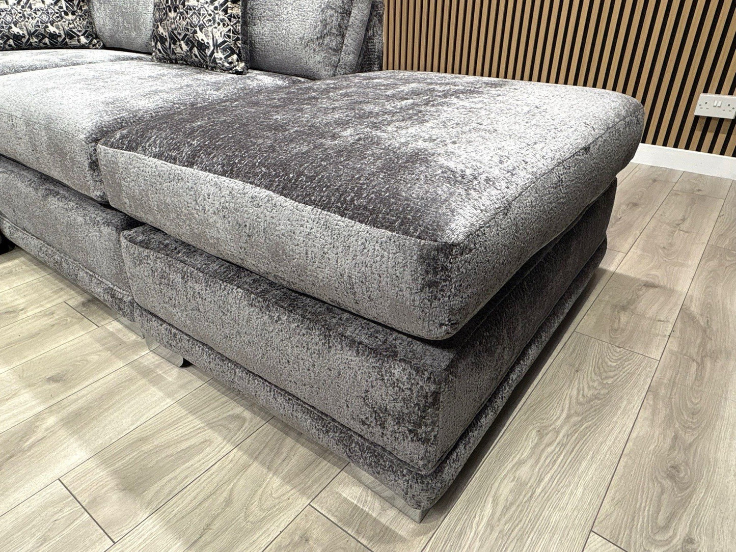 Deluxe Fabric Open End Chaise Corner Sofa + Footstool - RRP £2799