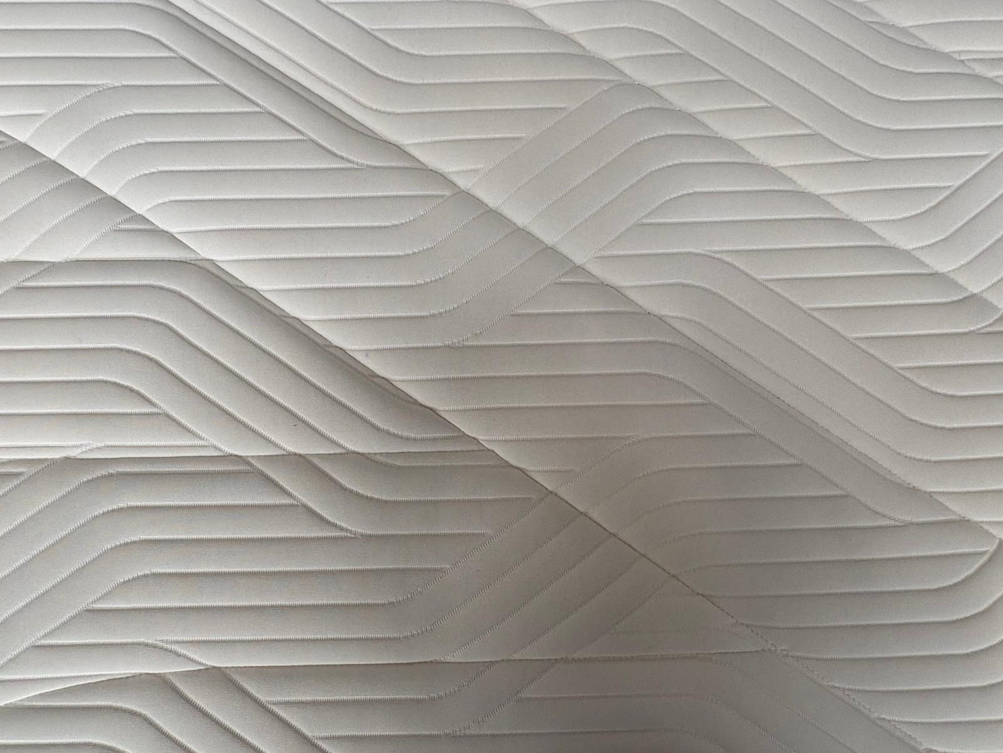 Tempur ASPEN Memory 5ft Kingsize Mattress, Medium - RRP £1,899