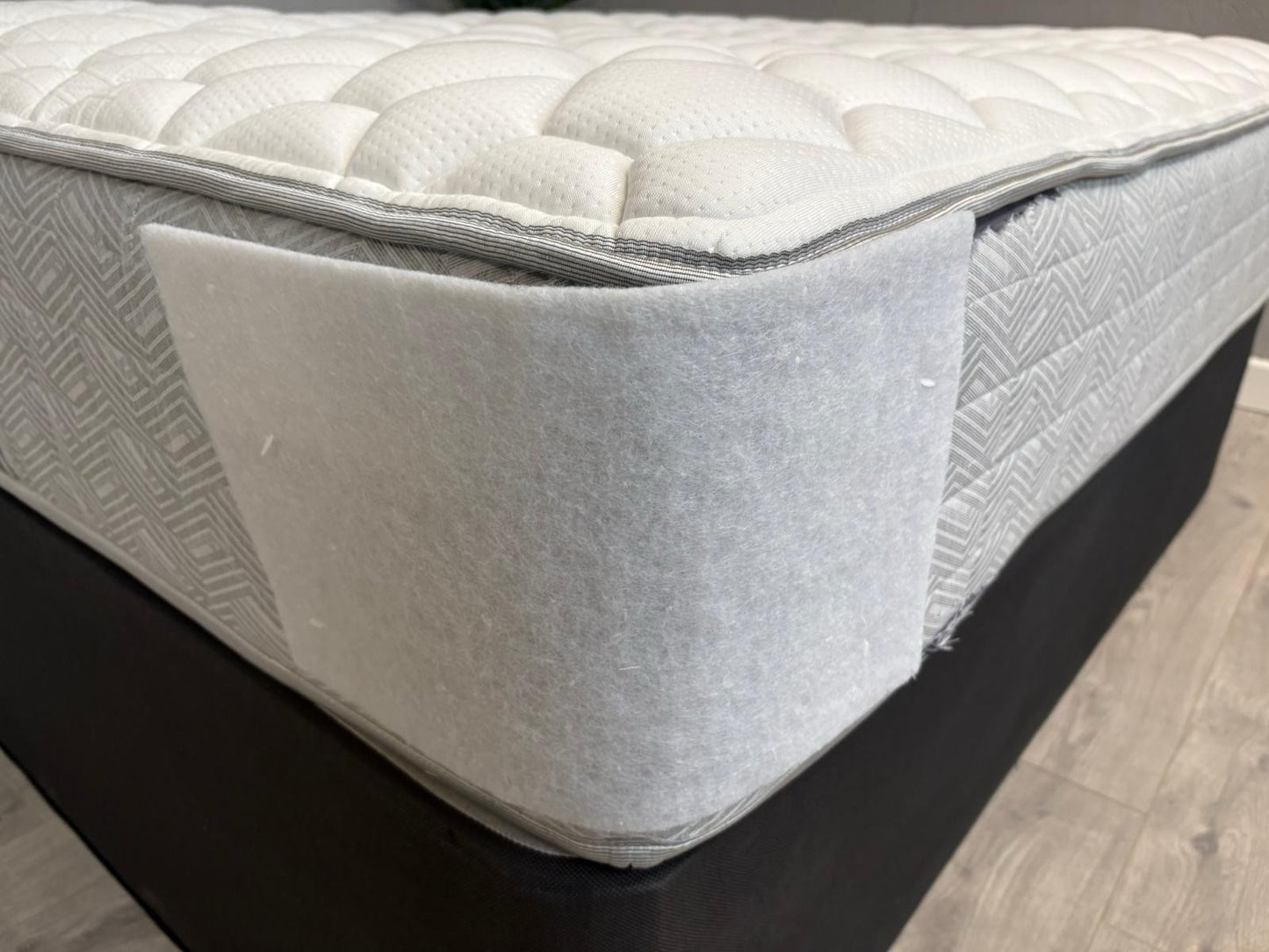 Sealy Elevate Alto 5FT Kingsize Mattress, Firm - RRP £1,099