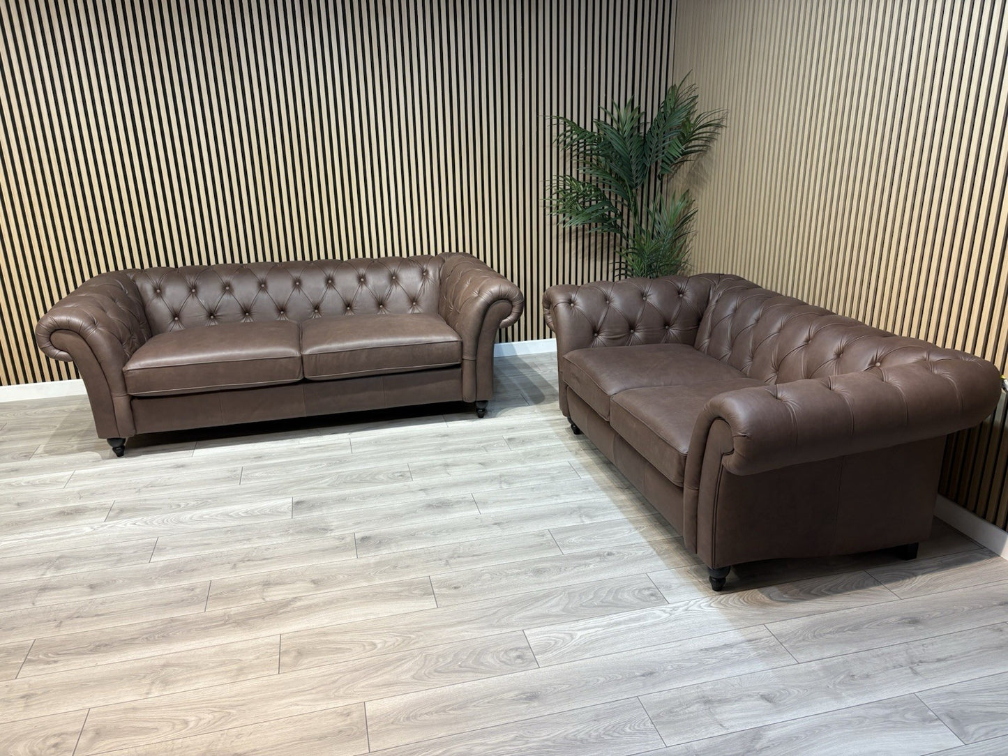 Next GOSFORD Leather Chesterfield Large 3 Seater + 2 Seater Sofa Set - RRP £5490