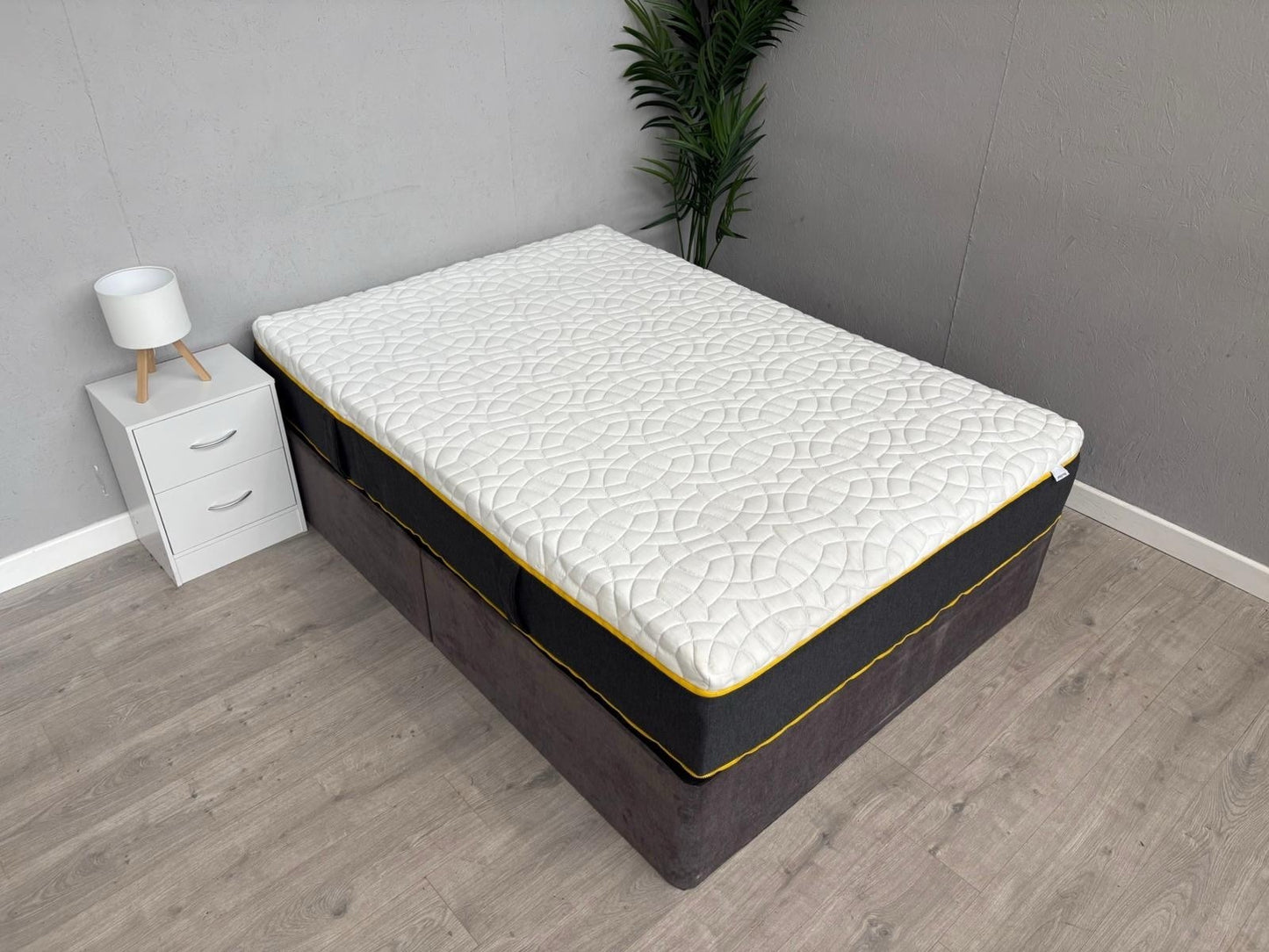 EVE Wunderflip Ultimate Hybrid 4ft 6 Double Mattress, Medium / Firm - RRP £1,199
