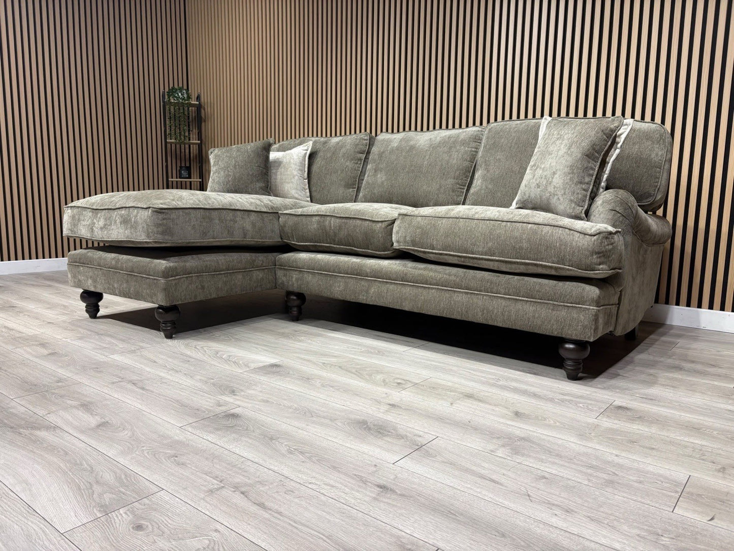 Laura Ashley HERITAGE Style Fabric 3 Seater Chaise Sofa - RRP £2,800