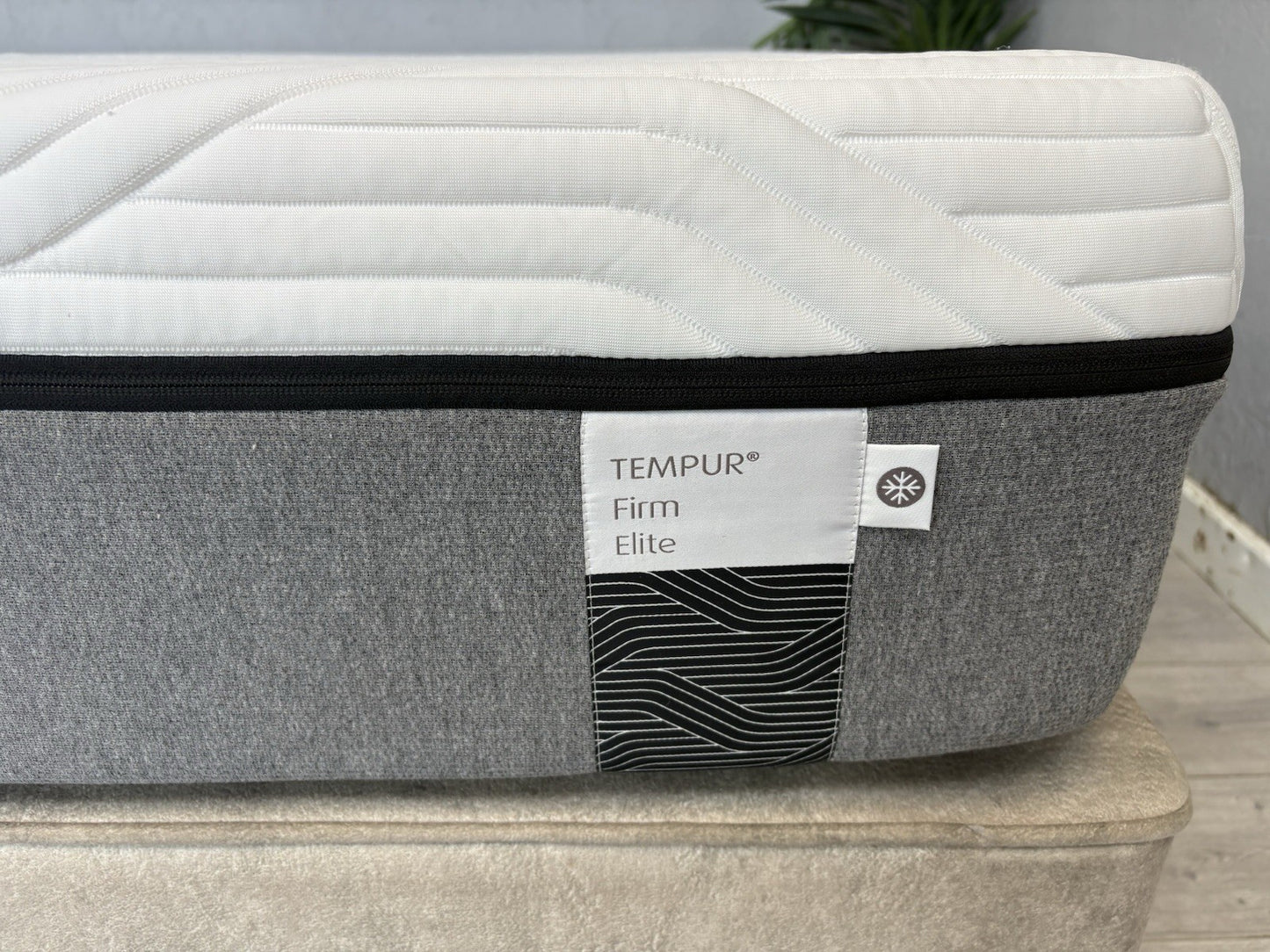 Tempur FIRM ELITE Memory 6ft Superking Mattress, Firm - RRP £2,199