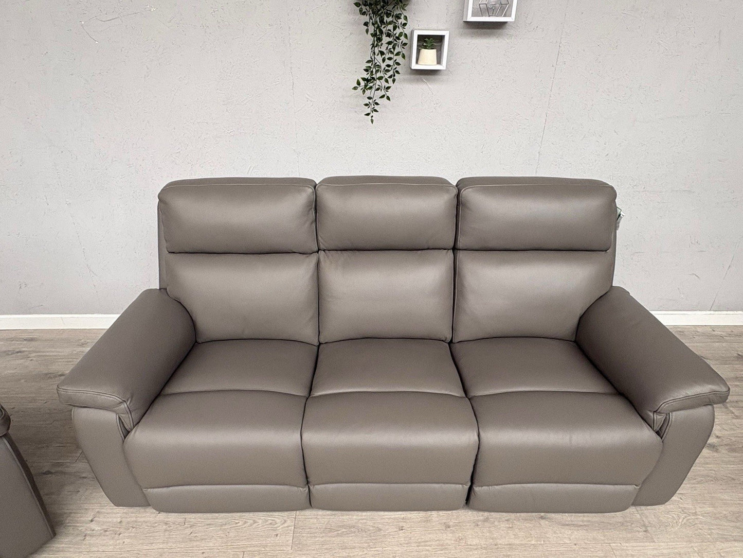 Furniture Village RAVEN Leather 3 + 2 Seater + Armchair Power Recliner Sofa Set