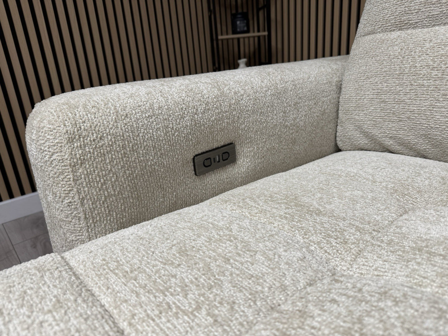 DFS Una 3 Seater Large Power Slider Sofa RRP £1299