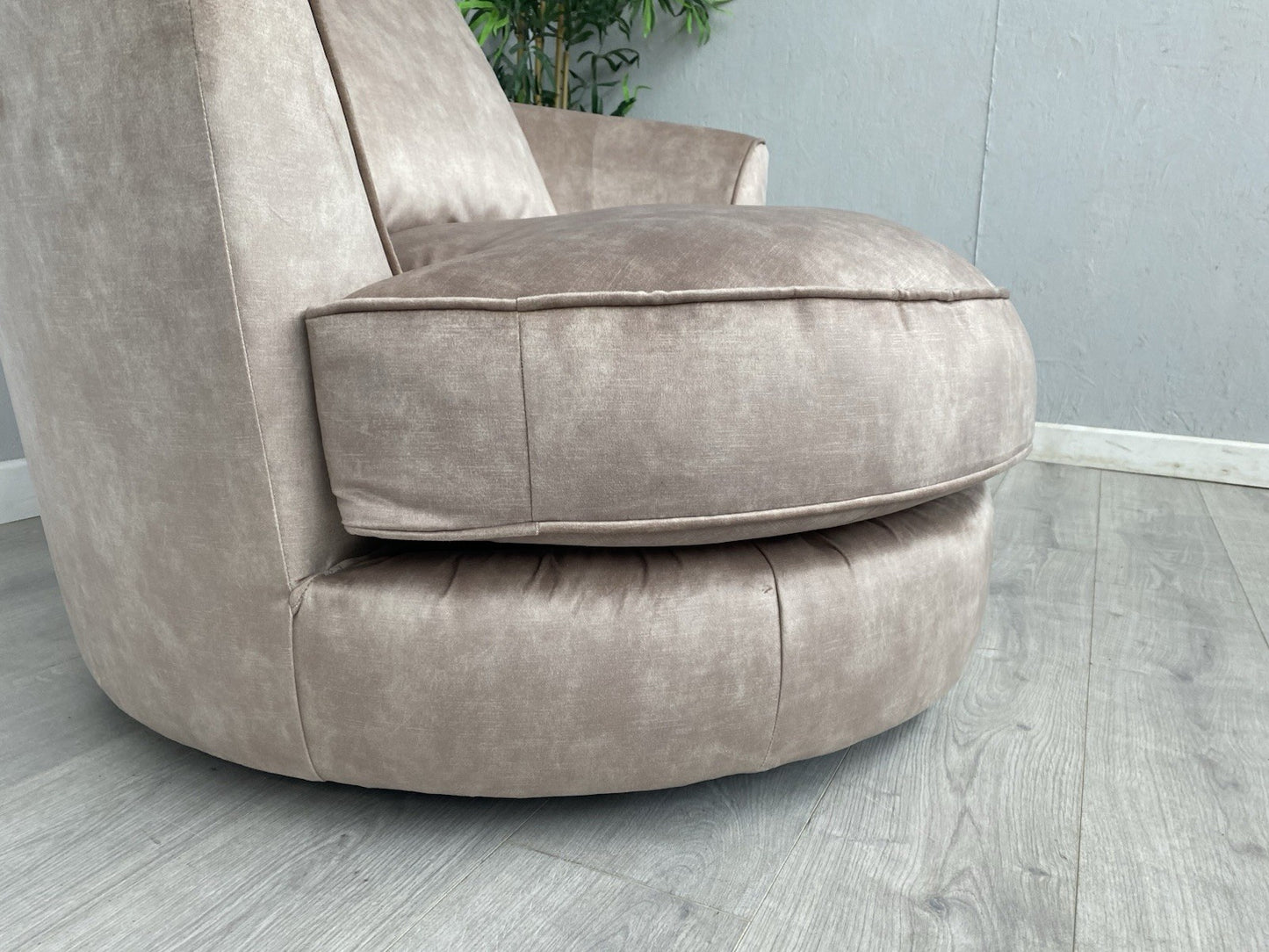 Furniture Village LEGEND Fabric Swivel Chair / Armchair - RRP £799