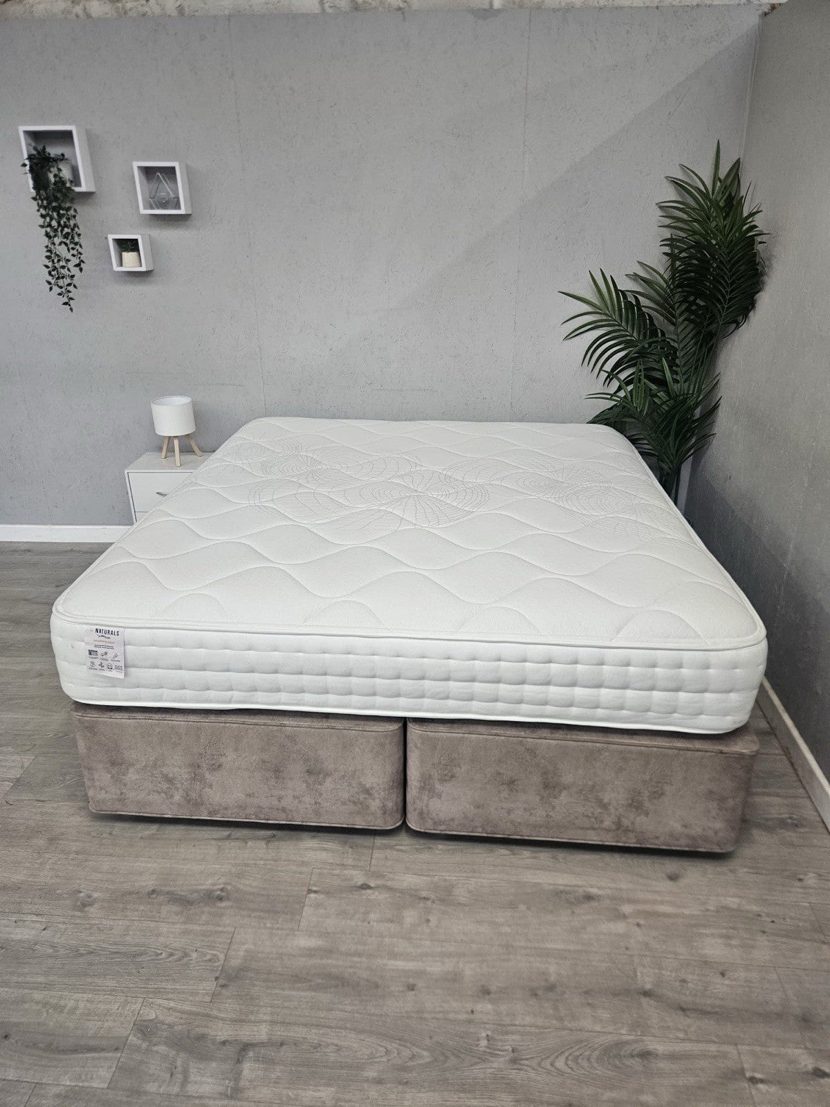 Slumberland NATURALS ULTIMATE WOOL 6ft Superking Mattress, Medium - RRP £1,549