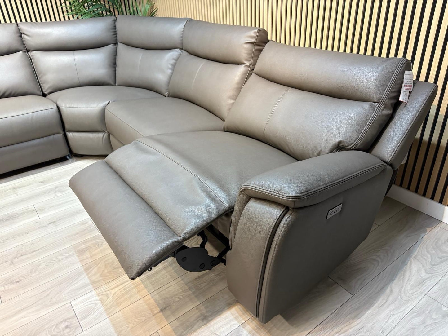 11bae554-a930-45cc-9c6b-7e56fdfed7a4