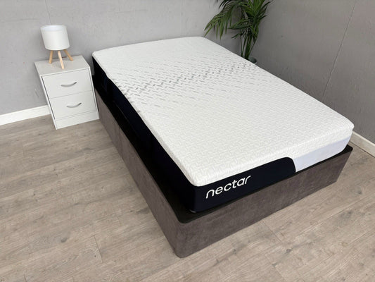 NECTAR Classic Hybrid 4ft Small Double Mattress, Medium / Firm - RRP £499