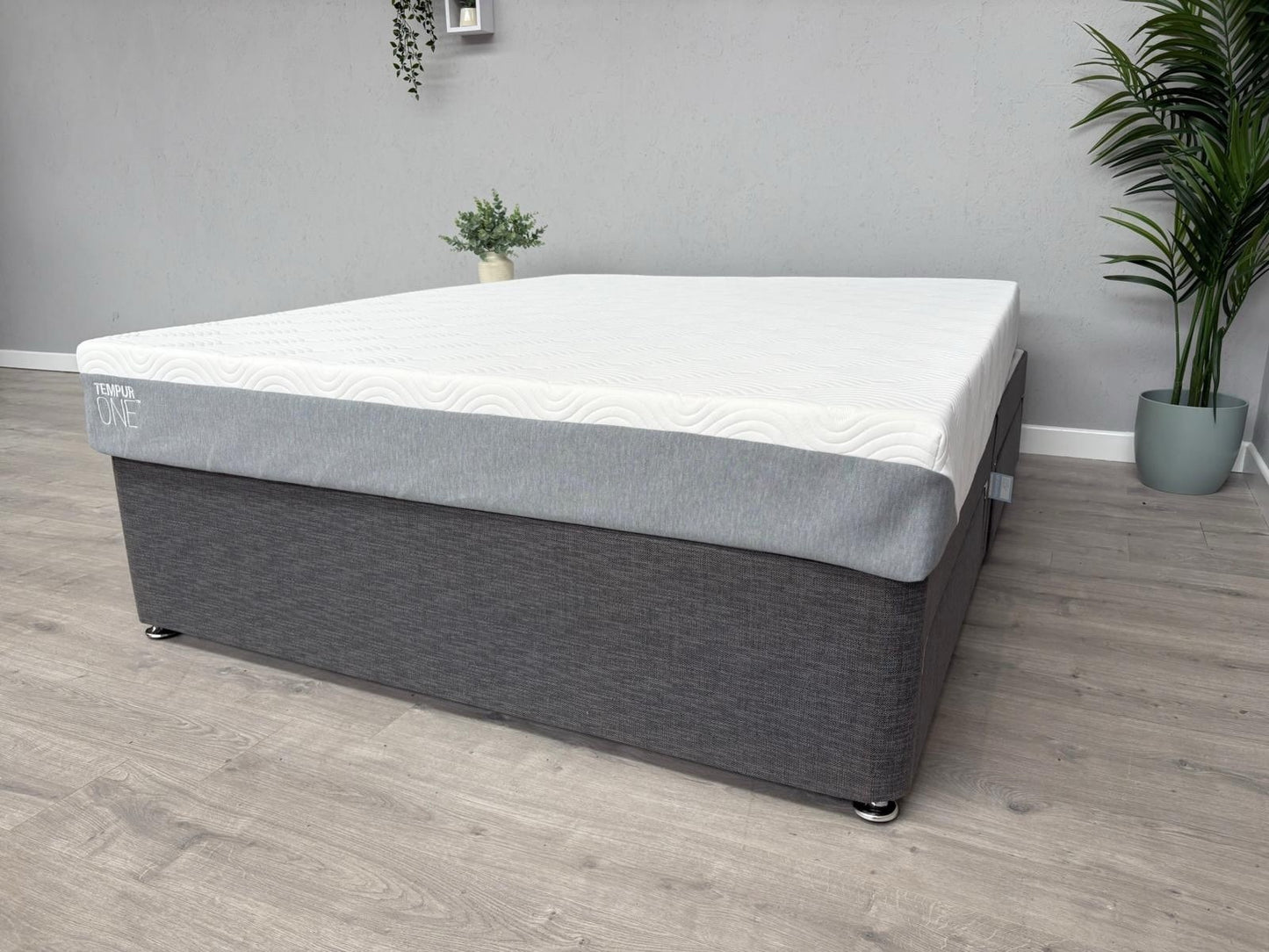 Tempur ONE 5ft Kingsize Mattress, Medium - RRP £1,499