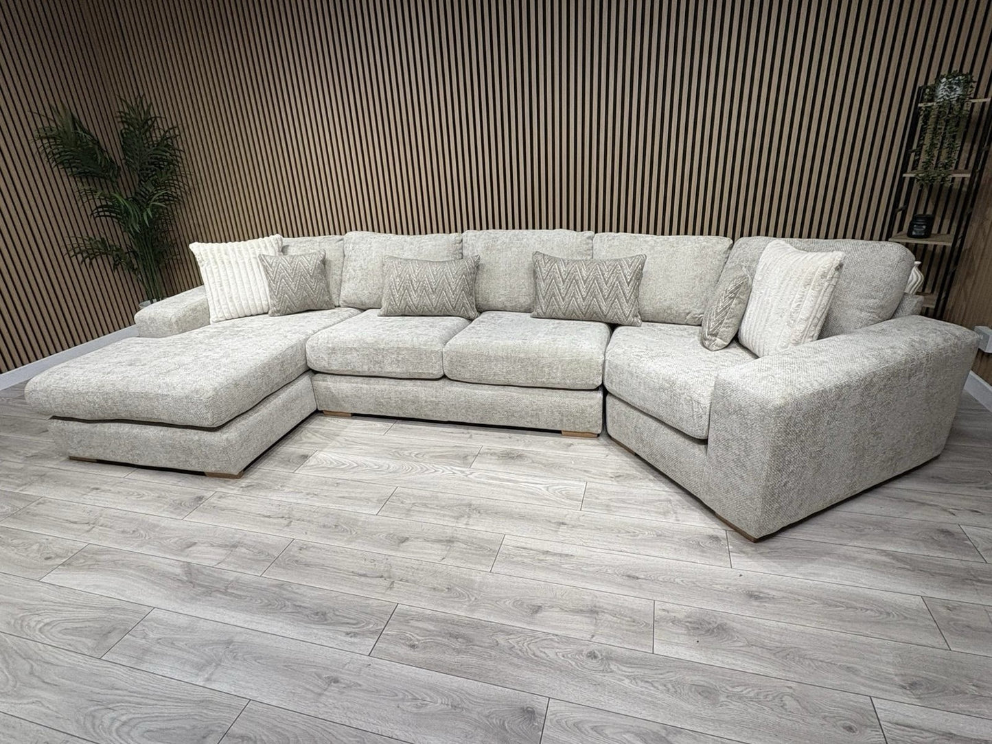 DFS Sample - Pandora LHF Large Chaise Corner Sofa - RRP: £3495