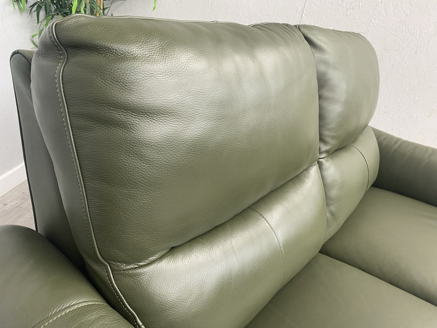 Furniture Village DAYTONA Leather 2 x  2 Seater Sofa Set, Oslo Pine - RRP £2,990
