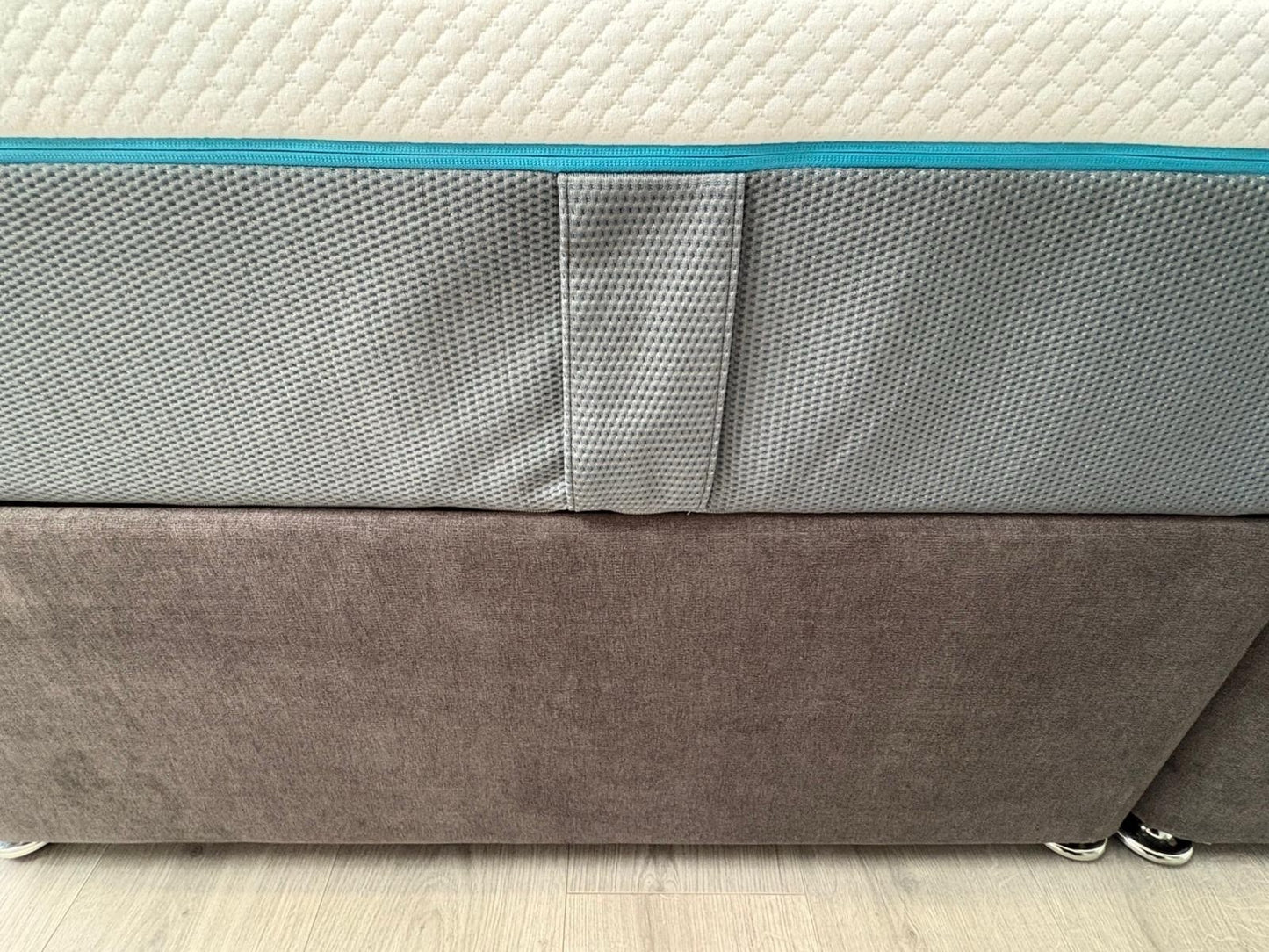 SIMBA Hybrid 4ft 6 Double Mattress - RRP £799