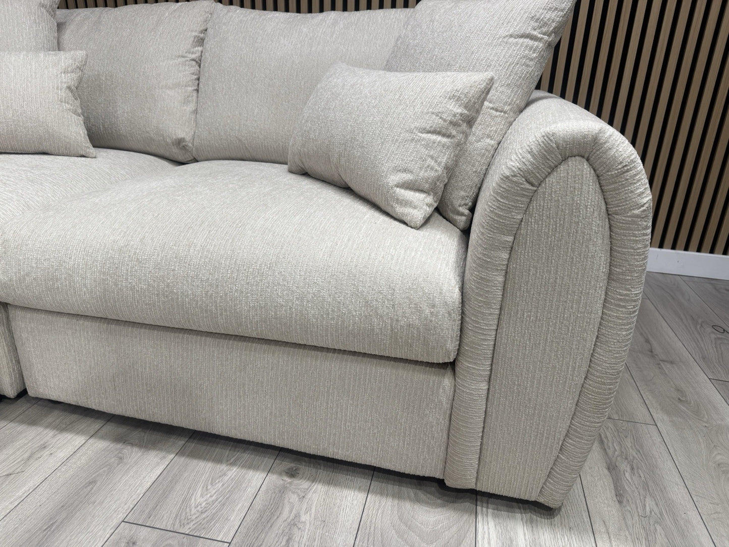 Sofology MARBLE ARCH Style Fabric RHF Corner Sofa, Cream - RRP £3,599