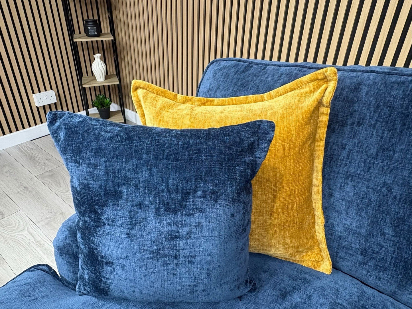 Laura Ashley HERITAGE Style Fabric 3 Seater Chaise Sofa - RRP £2,800