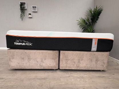 Tempur-Pedic Luxe Adapt 6ft Superking Mattress, Firm ( SEE PICTURES ) RRP £2,999