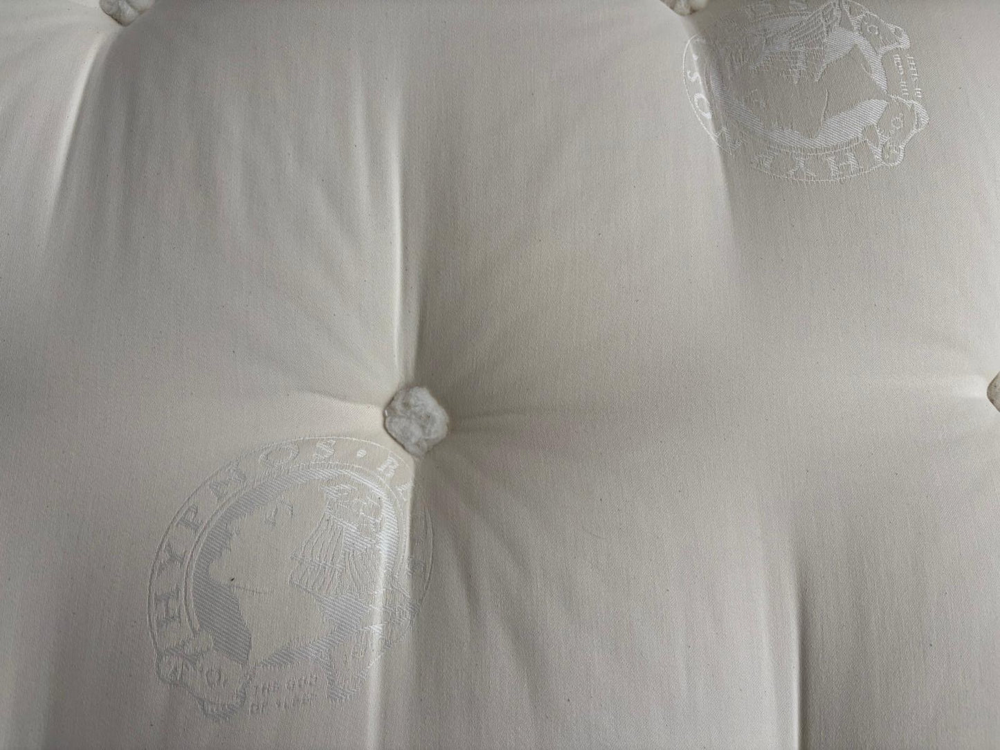 Hypnos Luxurious Earth 01 6ft Superking Mattress Zip and Link, Firm - RRP £3,099