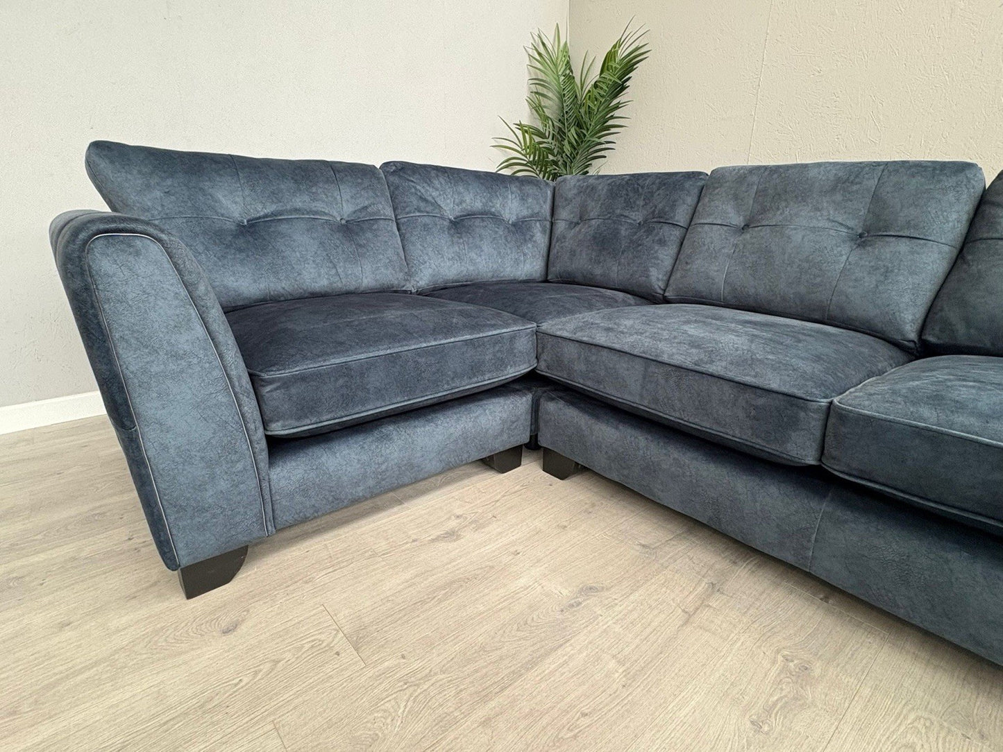 Furniture Village ARIANA Small Fabric LHF Classic Back Corner Sofa - RRP £3,695