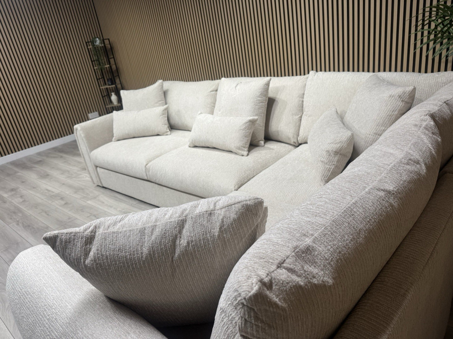Sofology MARBLE ARCH Style Fabric RHF Corner Sofa, Cream - RRP £3,599
