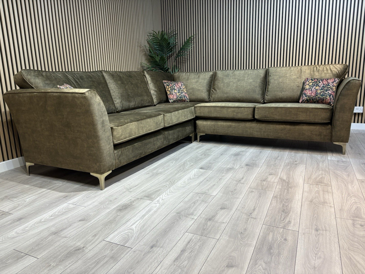 Furniture Village SASHA Fabric Large Corner Sofa ( 3 Corner 3 ) - RRP £3,495