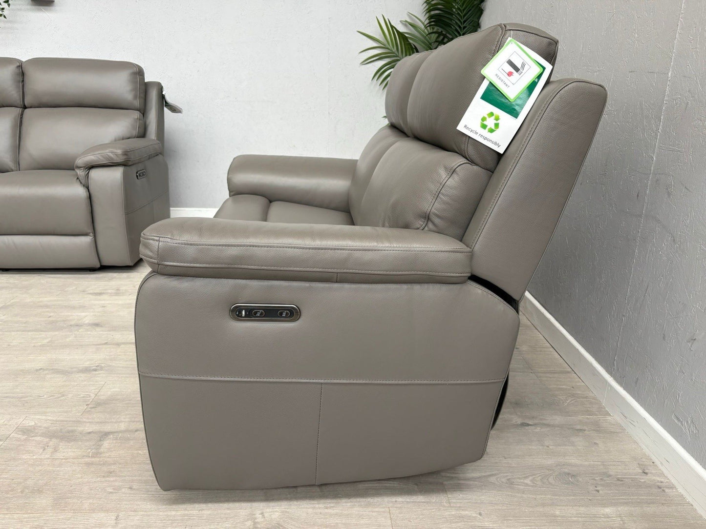 Furniture Village RAVEN Leather 3 + 2 Seater + Armchair Power Recliner Sofa Set