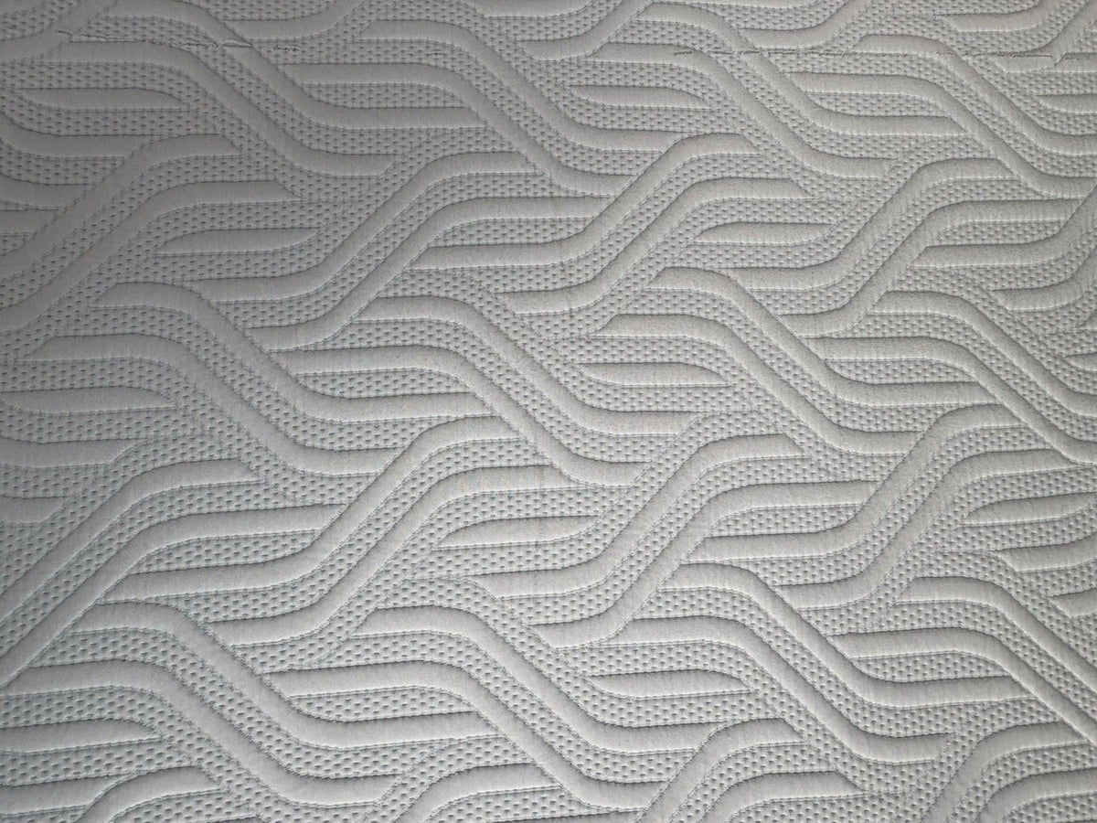 Tempur PRO PLUS 4ft 6 Double Mattress, Medium ( SEE PICTURES ) - RRP £2,299