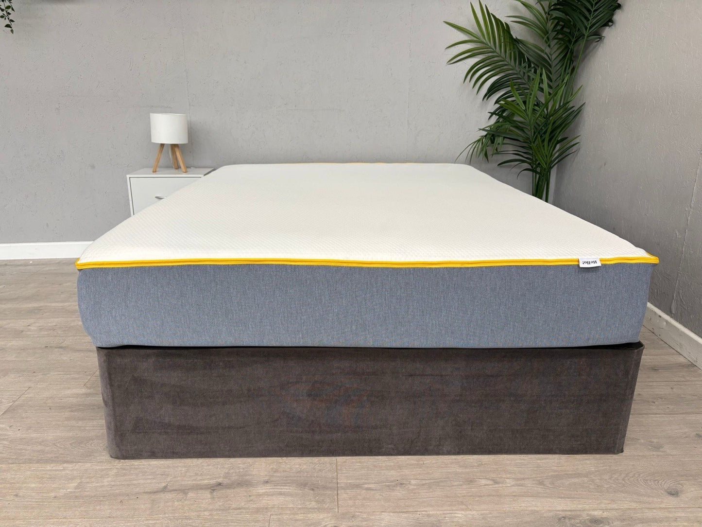 EVE Original Hybrid 4ft 6 Double Mattress, Medium - RRP £599