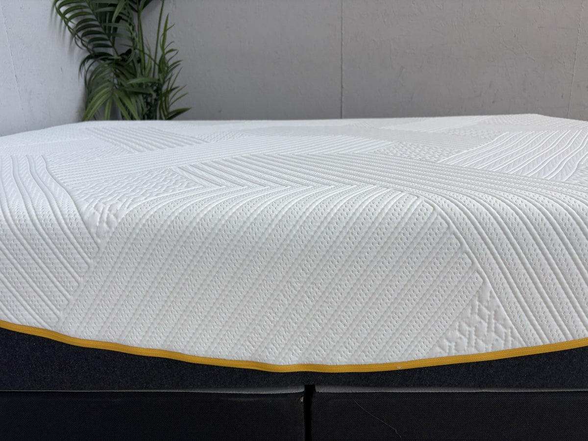 EVE Pure Memory 5ft Kingsize Mattress, Medium - RRP £1,199