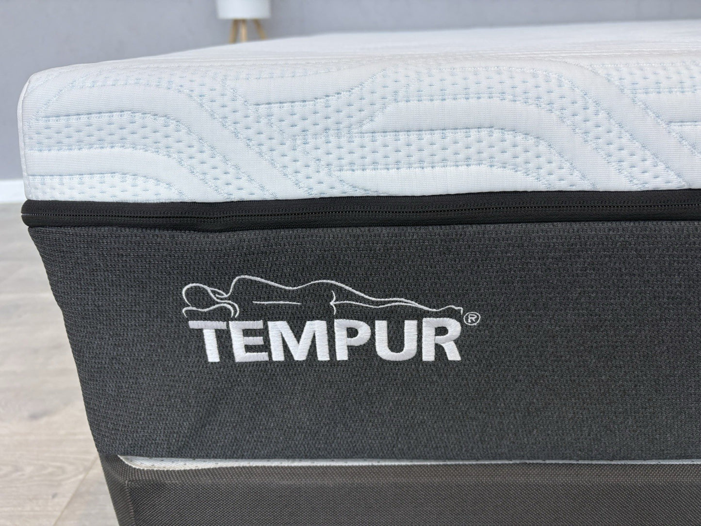Tempur PRO AIR PLUS Smart Cool 5ft Kingsize Mattress, Soft - RRP £2,299