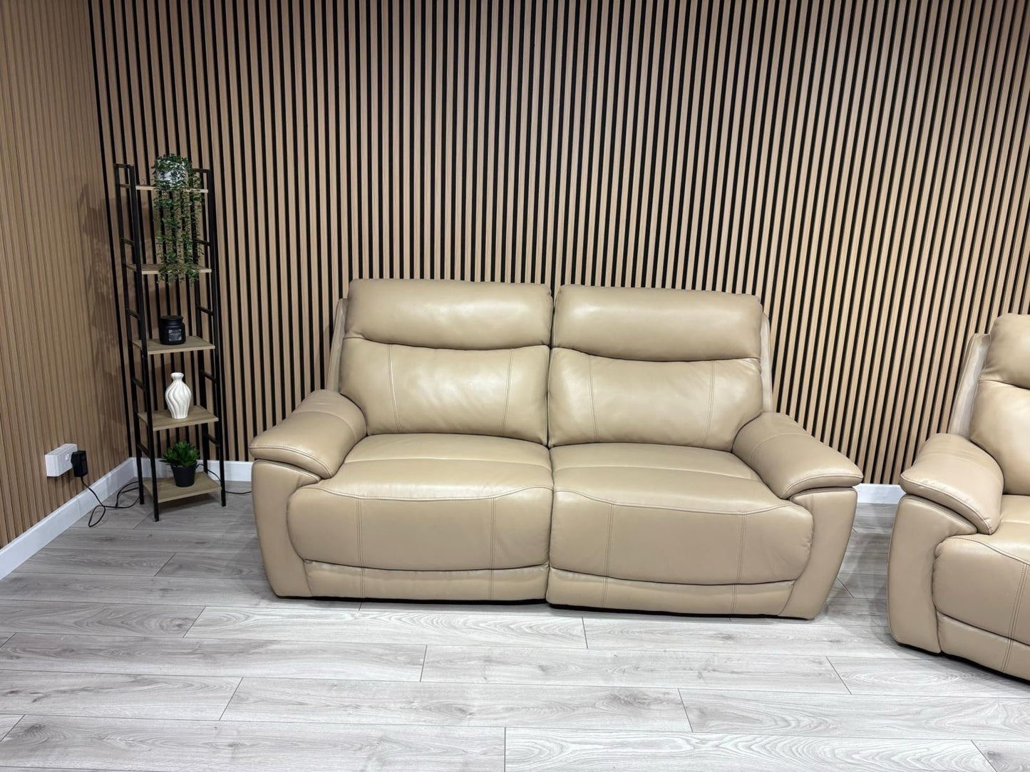 Furniture Village SLOANE Leather 3 Seater Power Recliner Sofa - RRP £1,395