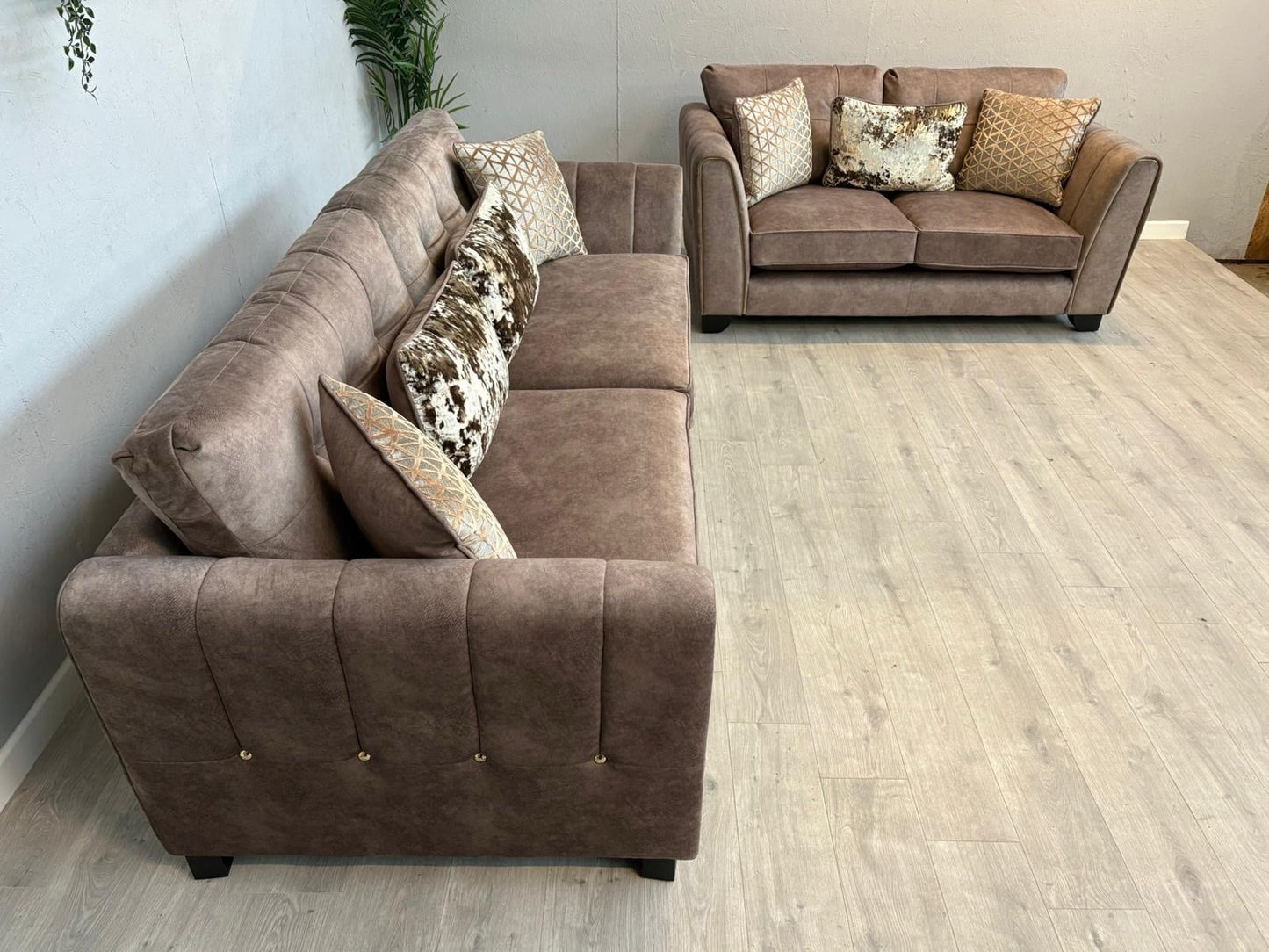 Furniture Village ARIANA / MARIAH Fabric 4 + 2 Seater Sofa Set - RRP £3,690