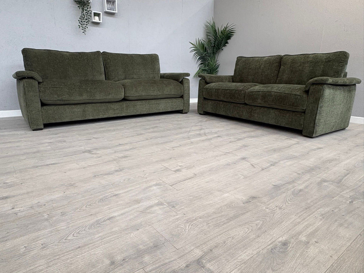 Furniture Village BOXY Fabric 3 + 2 Seater Mini Arm Sofa Set - RRP £3690