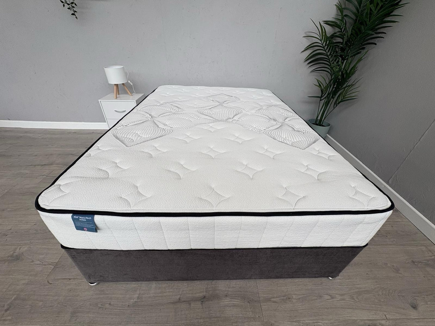 IGEL Nanotech 2050i 4ft 6 Double Mattress, Firm - RRP £1,099