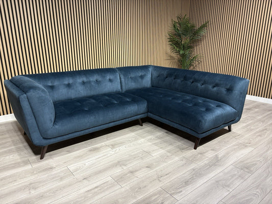Furniture Village RENE Fabric RHF Chaise Open End Corner Sofa - RRP £1,695
