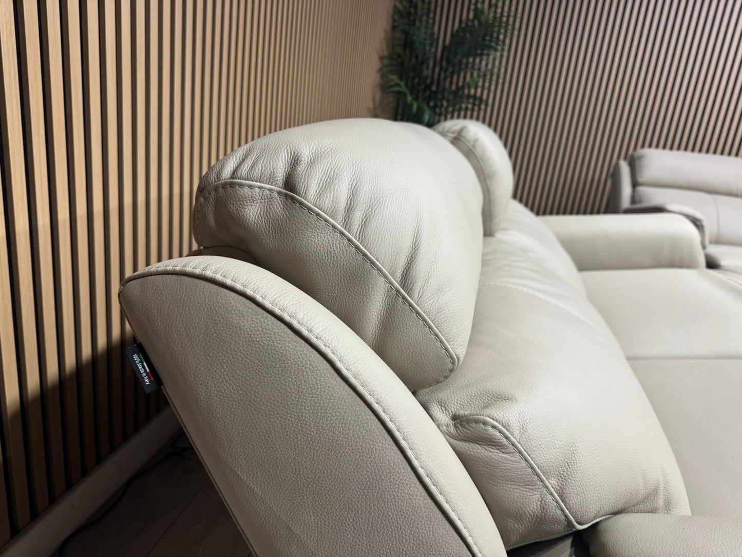 F. Village Nicoletti VITO Leather 3 + 2 Seater Power Recliner Sofas - RRP £7,190