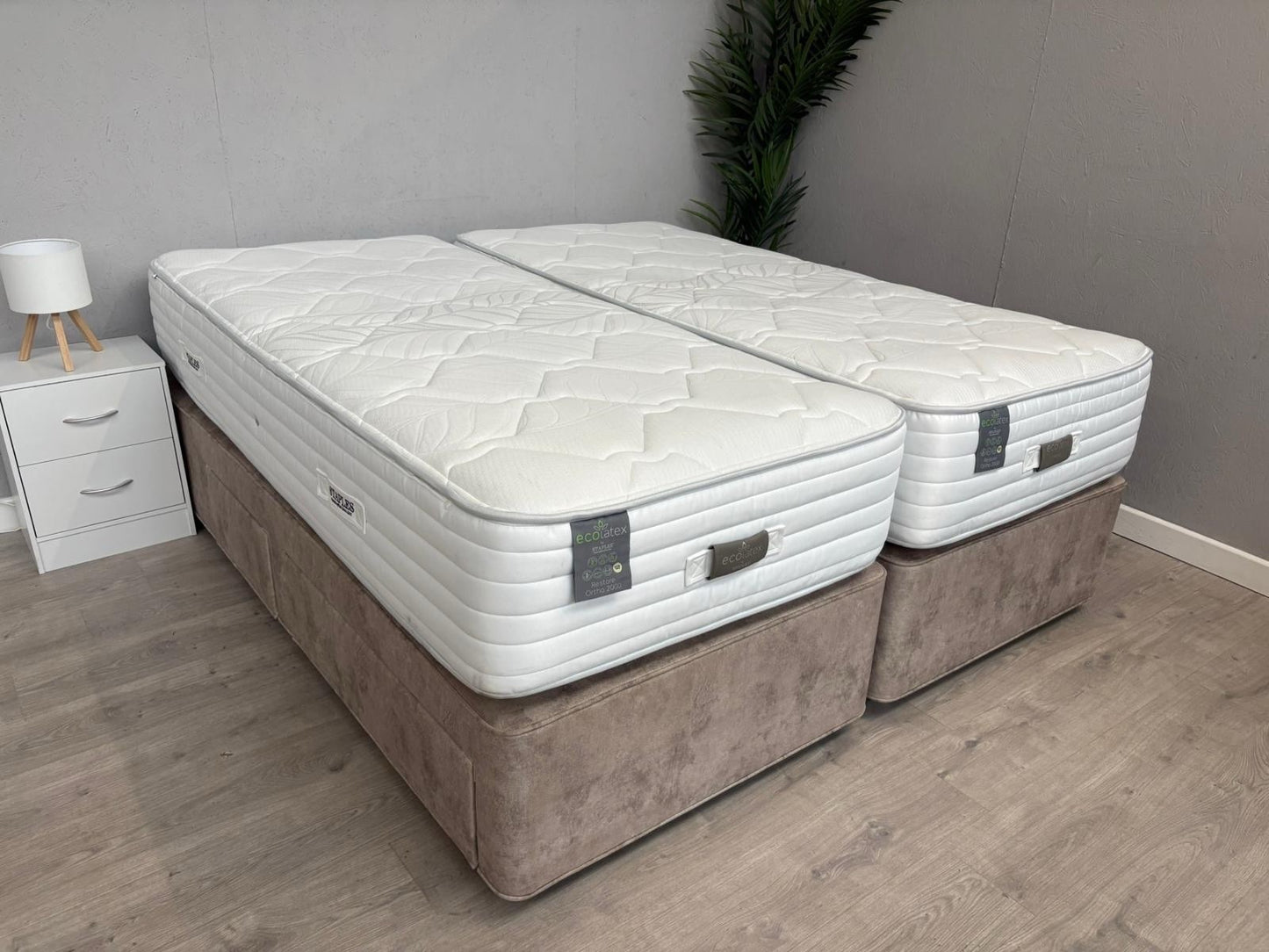 Staples and Co.  Restore Ortho 2000 Mattress, 6FT Superking Zip&Link RRP £1899