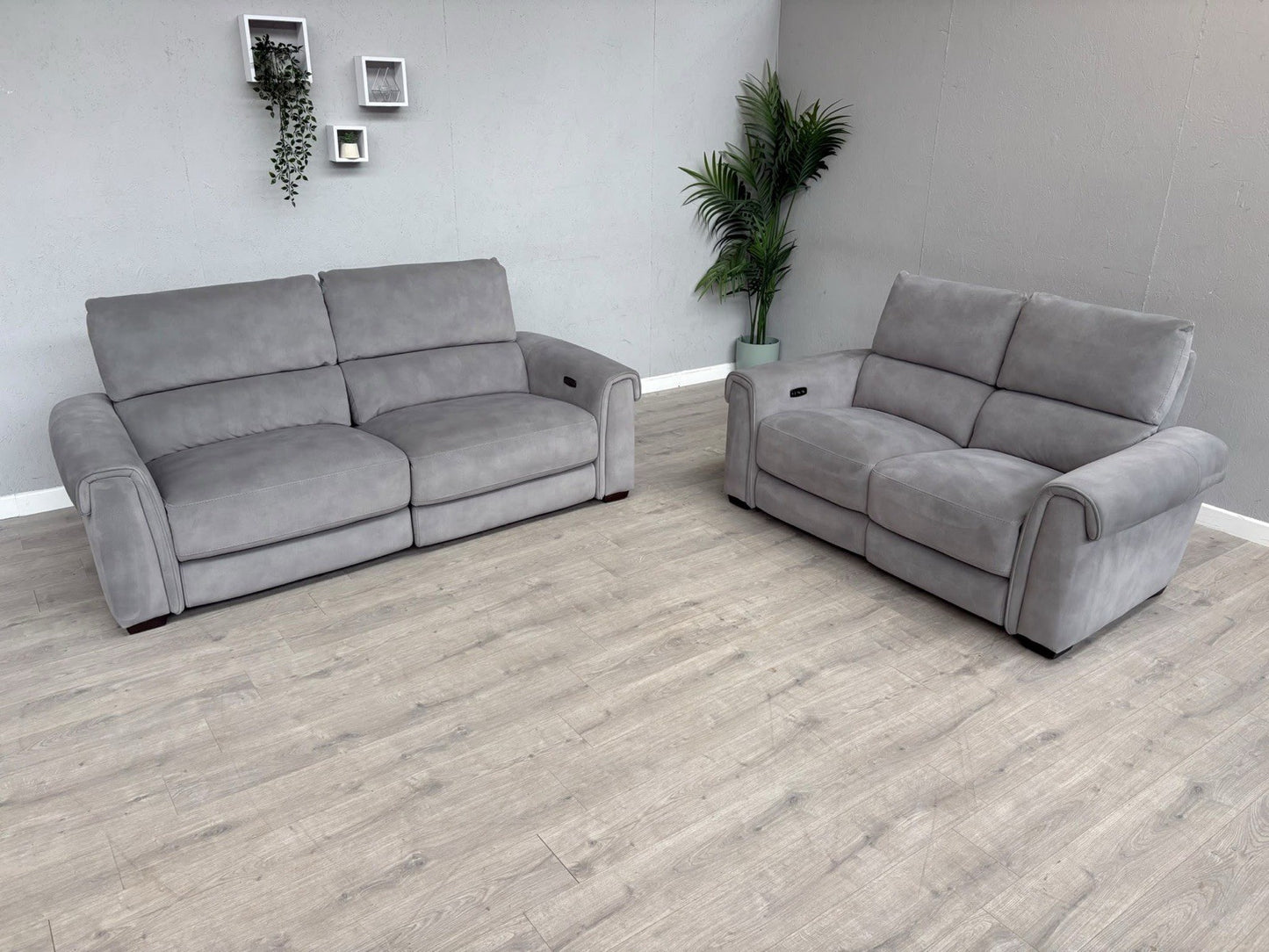 Furniture Village NIXON Fabric 3+2 Seater Power Recliner Sofa Set - RRP £2,290