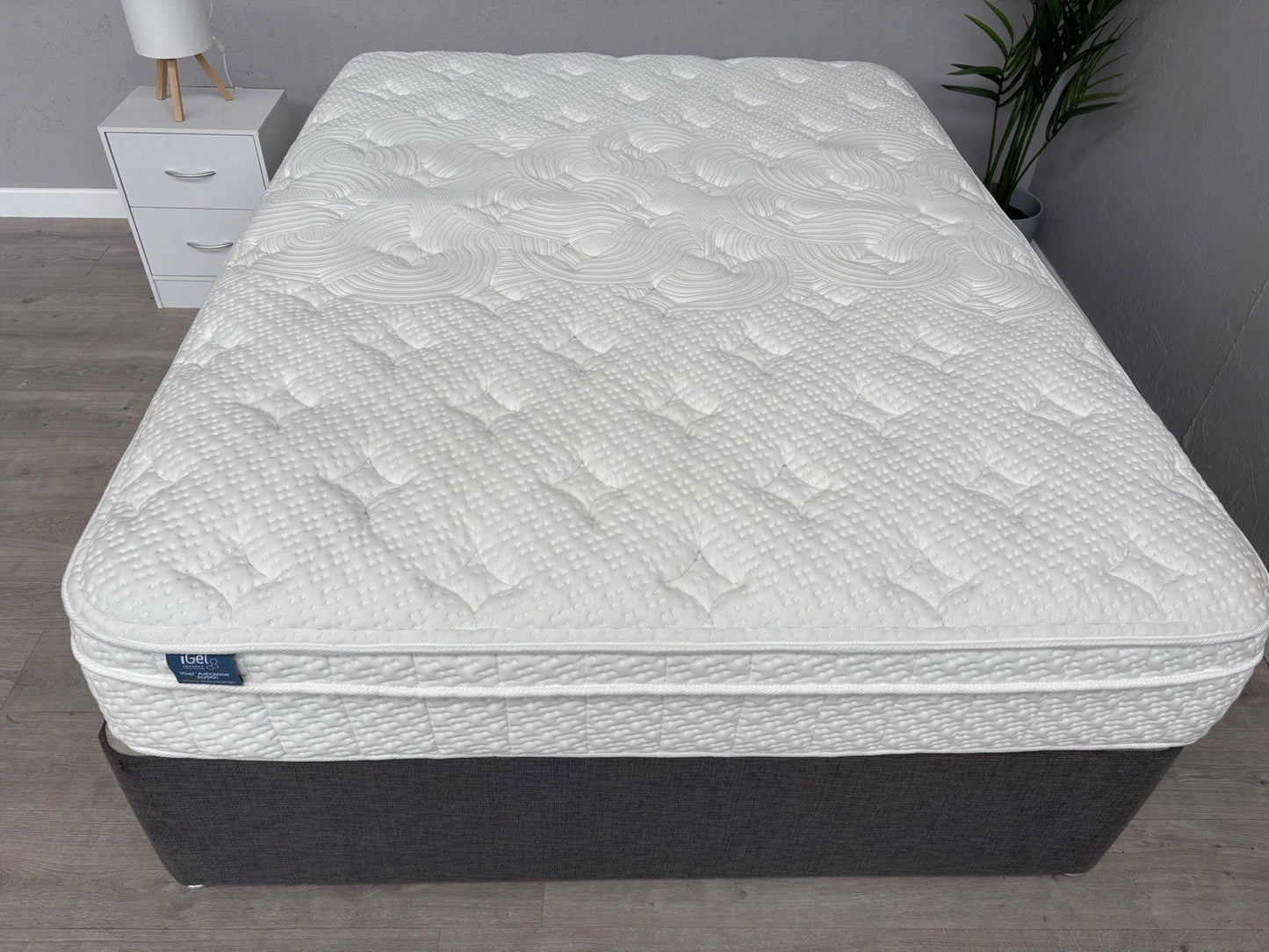 IGEL Advance 2050i 5ft Kingsize Mattress, Medium - RRP £1,499