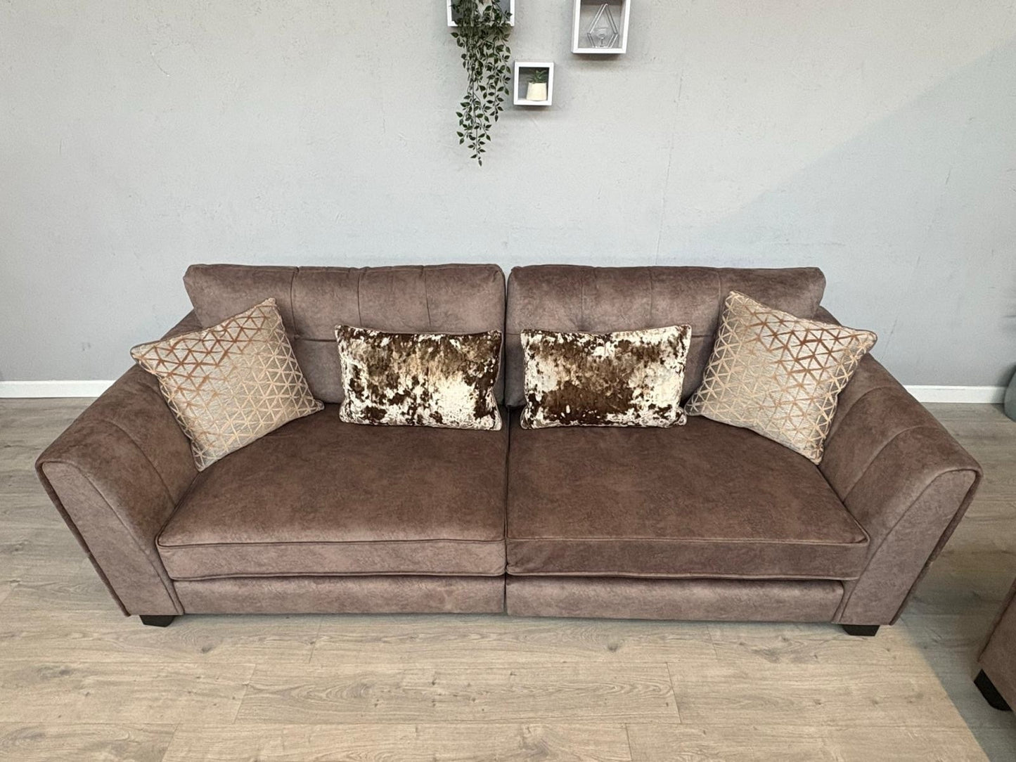 Furniture Village ARIANA / MARIAH Fabric 4 + 2 Seater Sofa Set - RRP £3,690