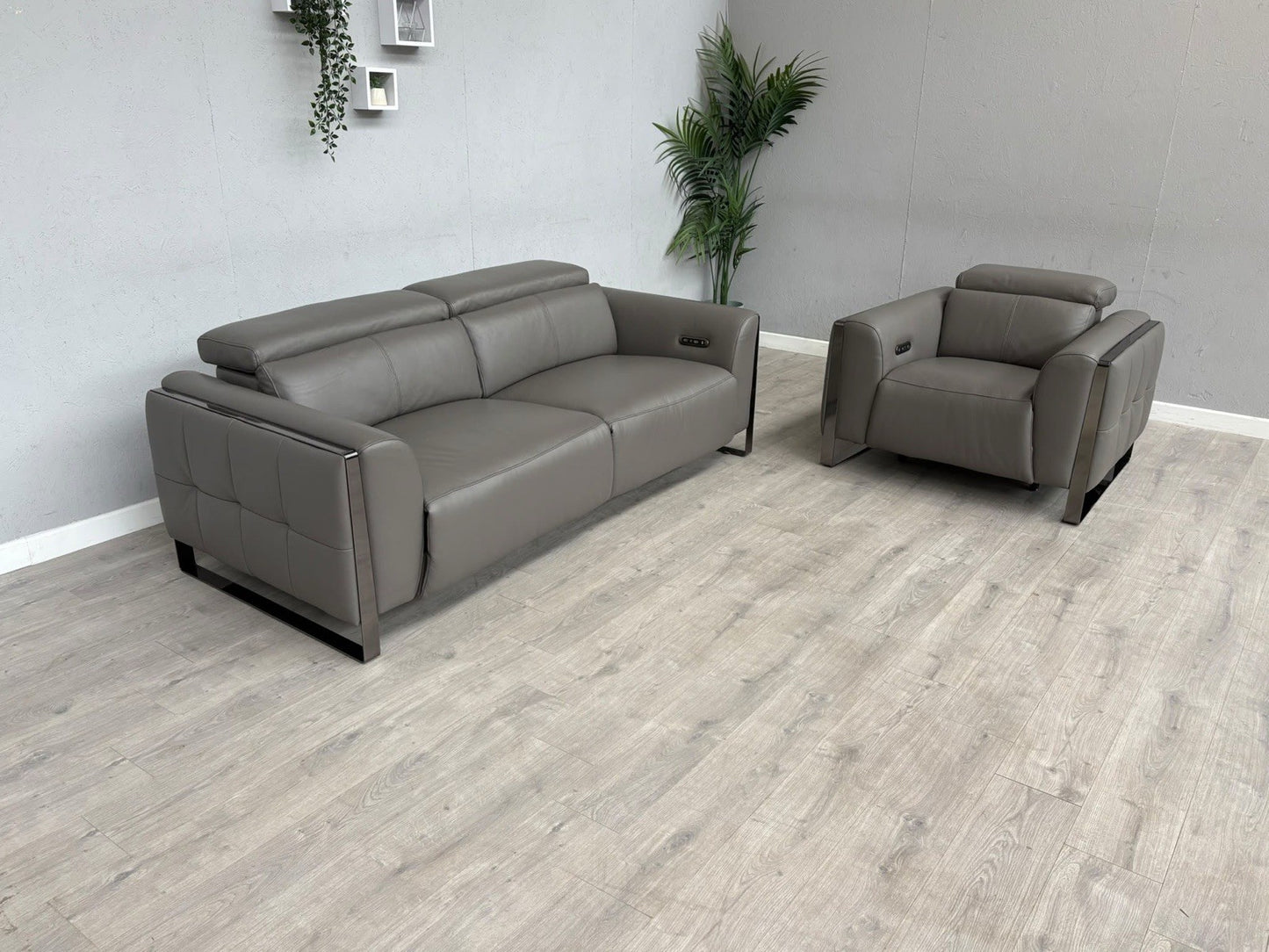 Furniture Village GISELLA Leather 3 Seater Sofa + Armchair Power Set - RRP £4390