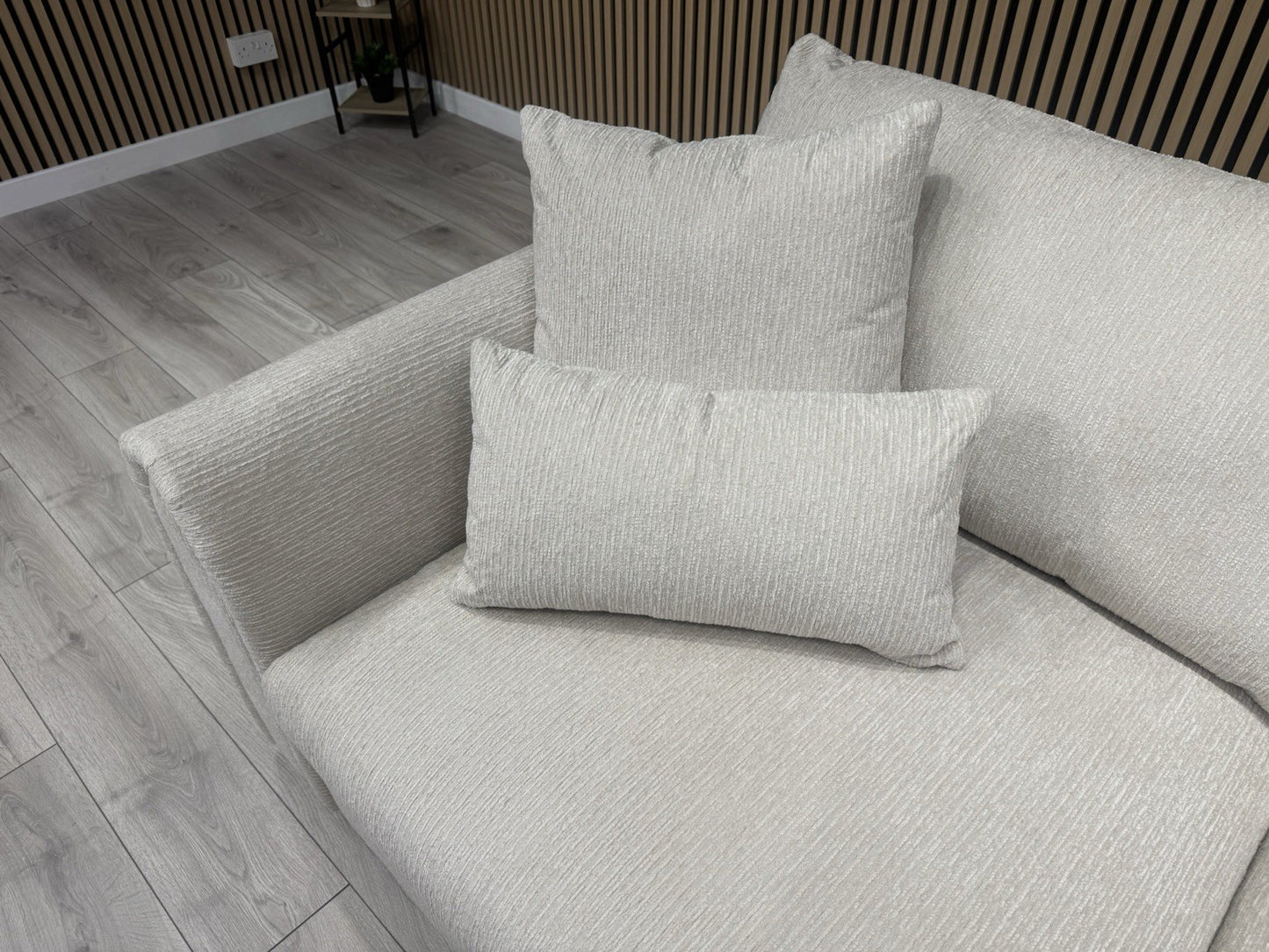 Sofology MARBLE ARCH Style Fabric RHF Corner Sofa, Cream - RRP £3,599