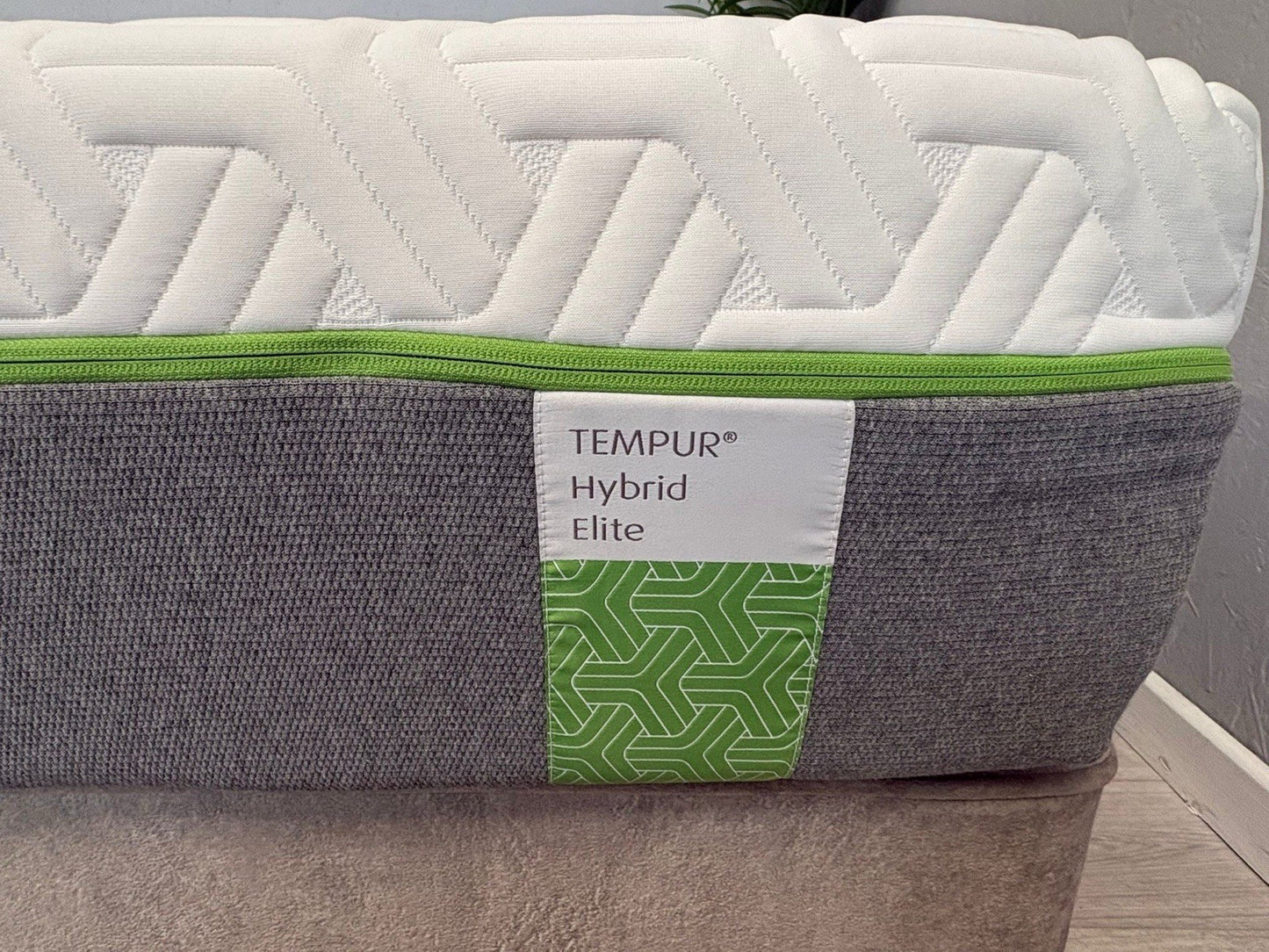 Tempur HYBRID ELITE Memory 6ft Superking Mattress, Medium - RRP £2,499