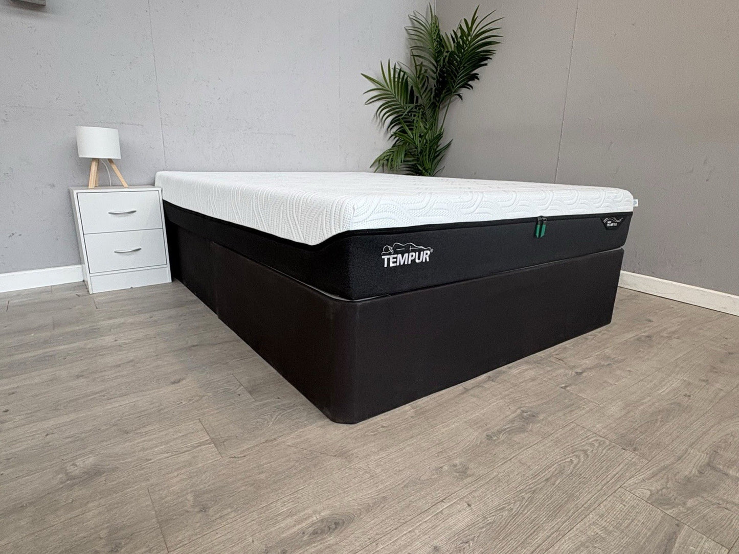 Tempur PRO AIR Smart Cool 5ft Kingsize Mattress, Medium  - RRP £2,499