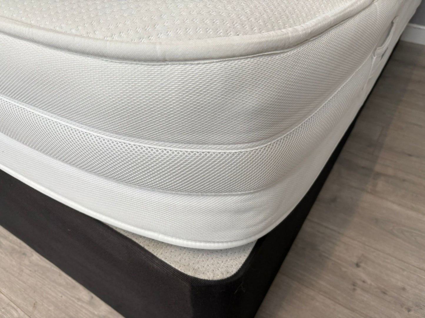 Silentnight Tranquil Choice Eco 2000 Pocket 5ft Kingsize Mattress - RRP £1199