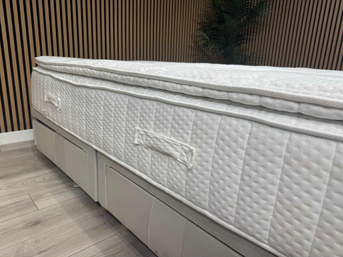 IGEL Advance 2500i 6ft Superking Mattress, Medium - RRP £1,999