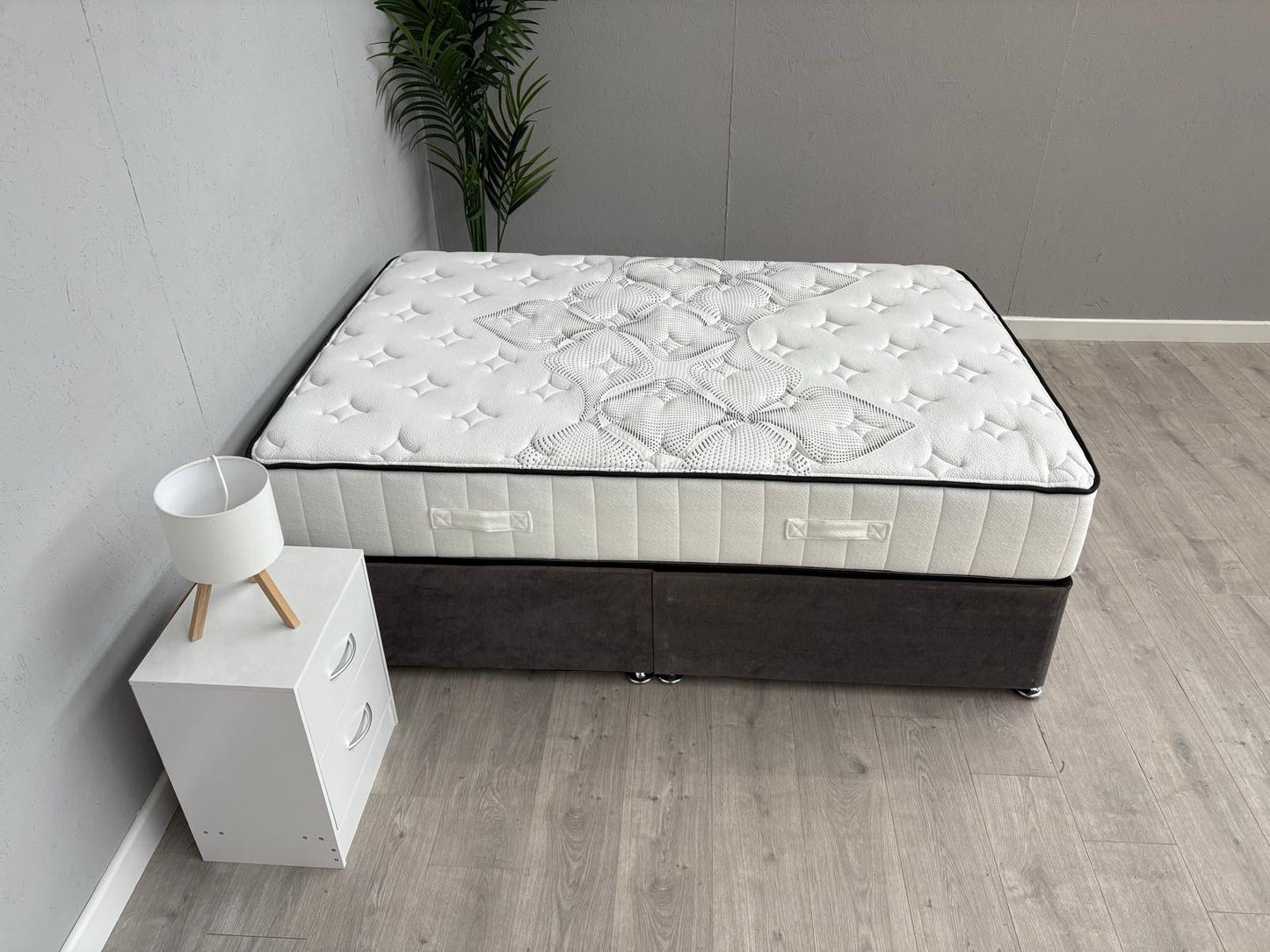 IGEL Nanotech 2050i 4ft 6 Double Mattress, Firm - RRP £1,099